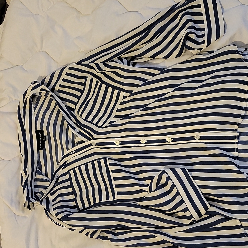 Fortune+Ivy collared blouse size medium.